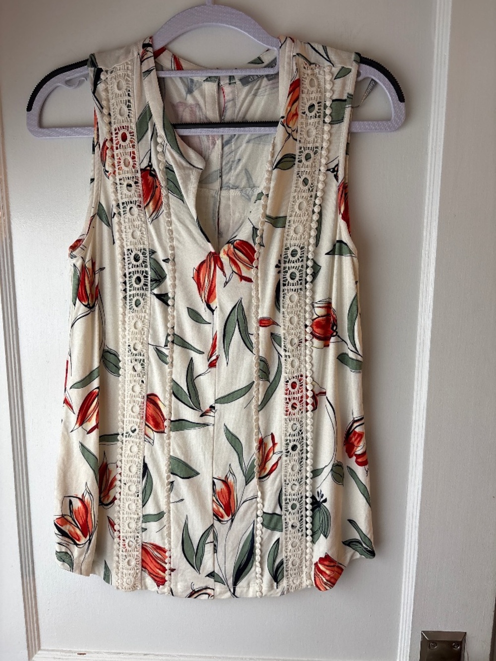 Daniel Rainn Floral Knit Top, White, Sz XS, EUC
